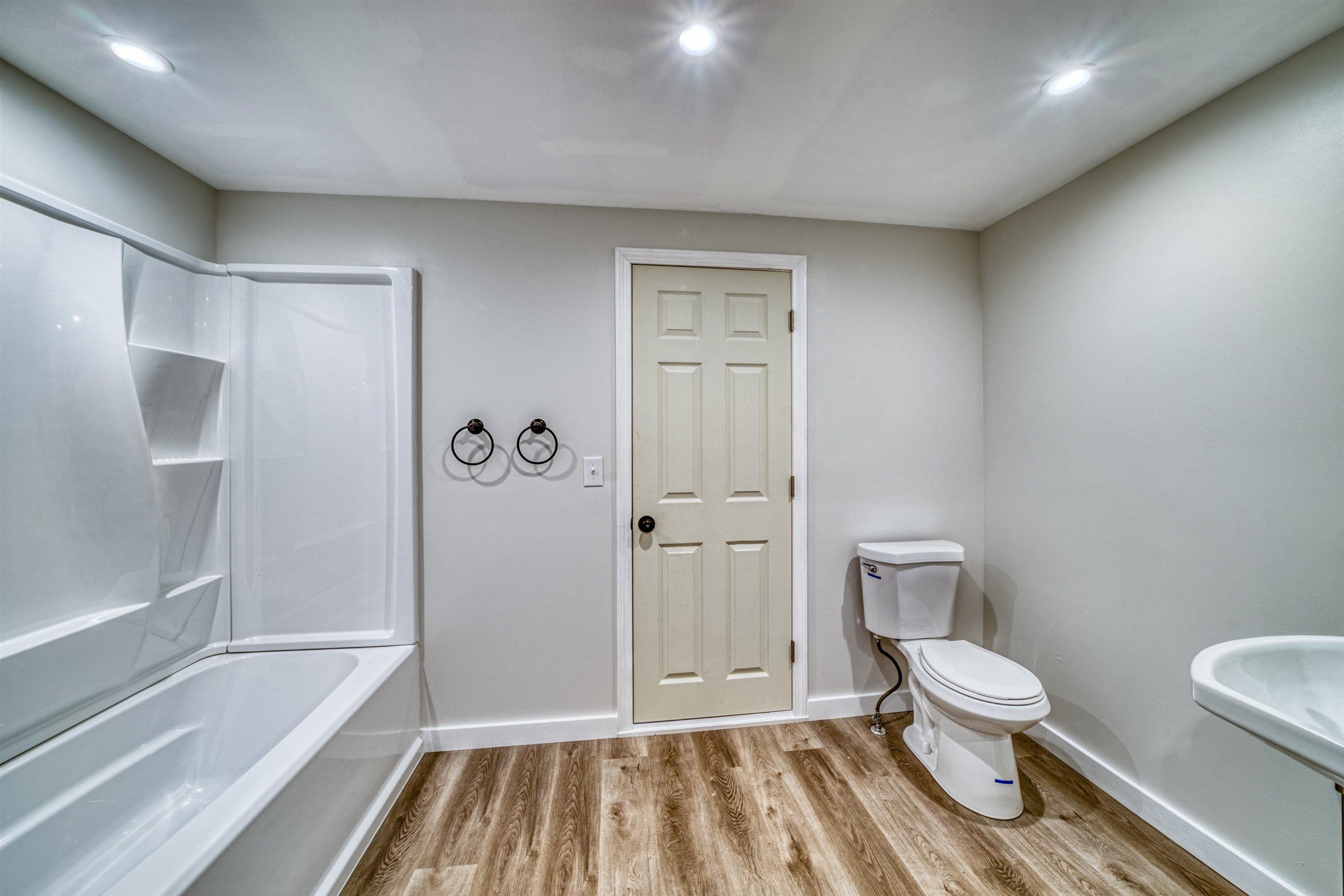 41 Nutting Road Sunapee, NH 03782 - Photo 8 of 28 Gallery Image 8