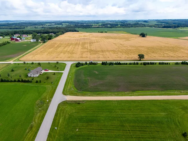 $58,900 | Lot 47 Blarney Stone, Albany, WI 53502