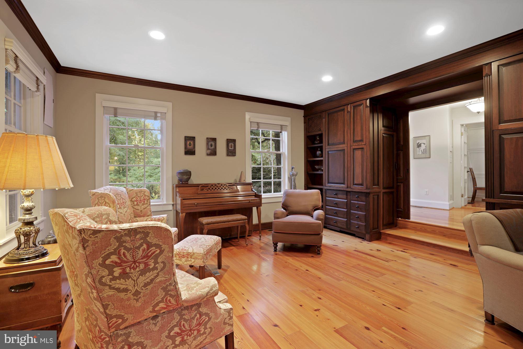 966 Bellview Road McLean, VA 22102 - Photo 11 of 39