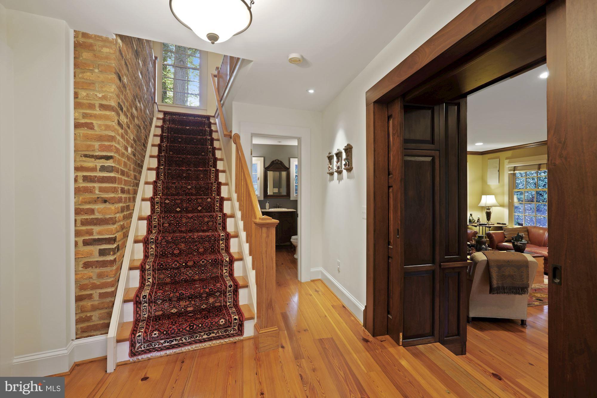 966 Bellview Road McLean, VA 22102 - Photo 14 of 39