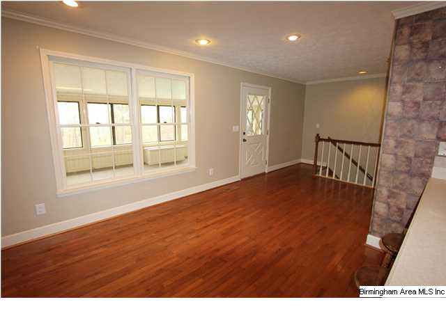 631 Hillyer High Road Anniston, AL 36207 - Photo 6 of 32