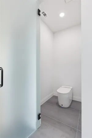 $885,000 | 5013 Rob-Scott Street, Austin, TX 78721