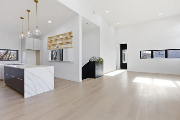 $885,000 | 5013 Rob-Scott Street, Austin, TX 78721