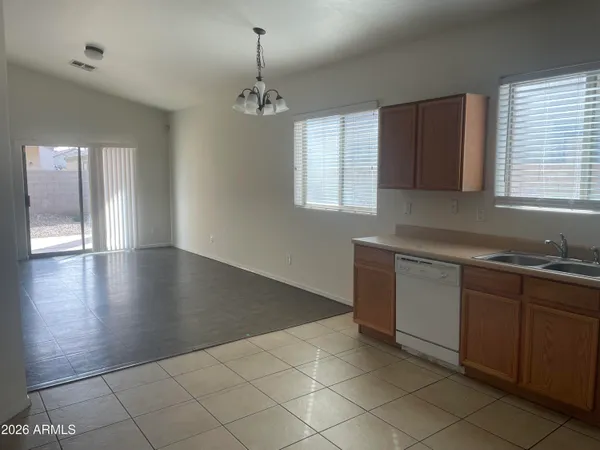 $1,895 | 7213 South 56th Lane, Laveen, AZ 85339