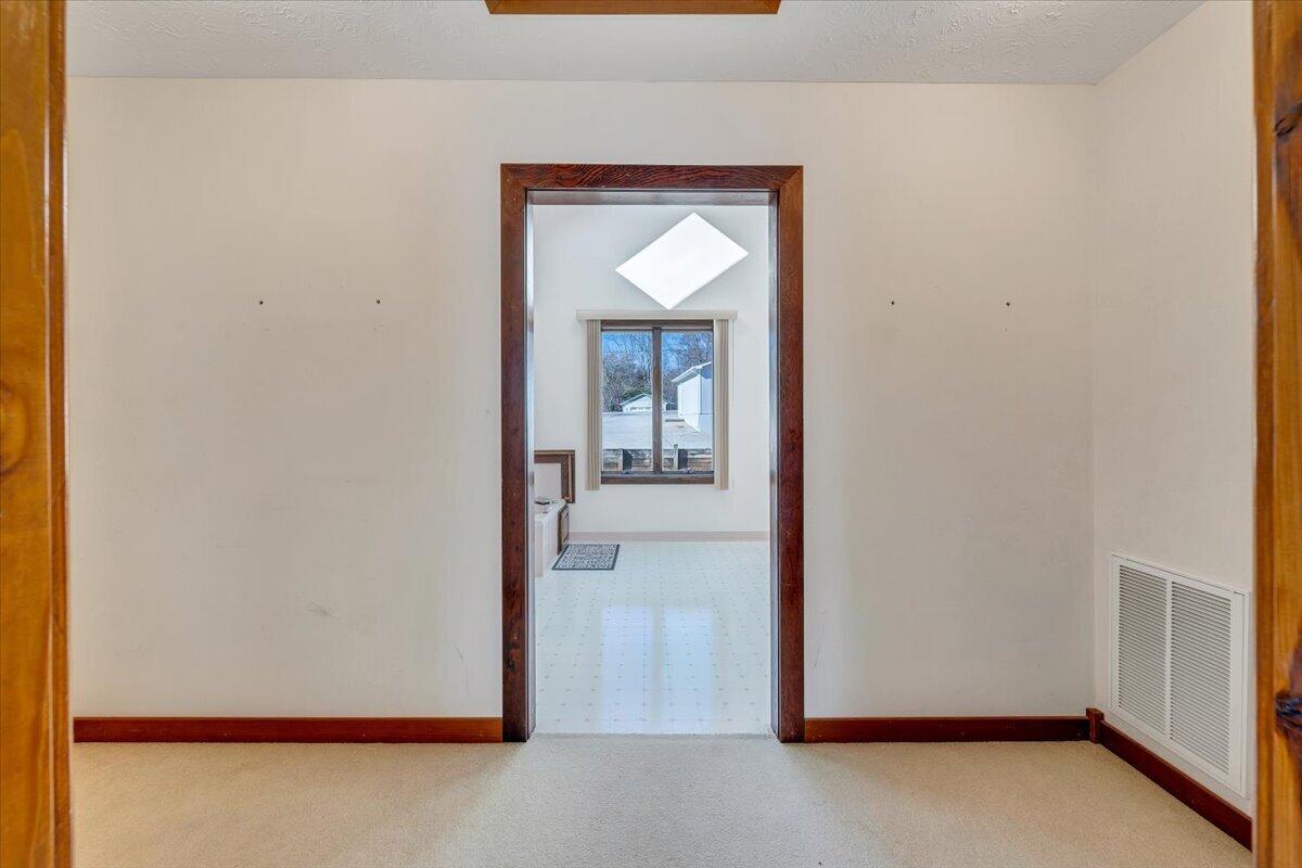 312 Spring Drive Huddleston, VA 24104 - Photo 26 of 103 019-MIB04186