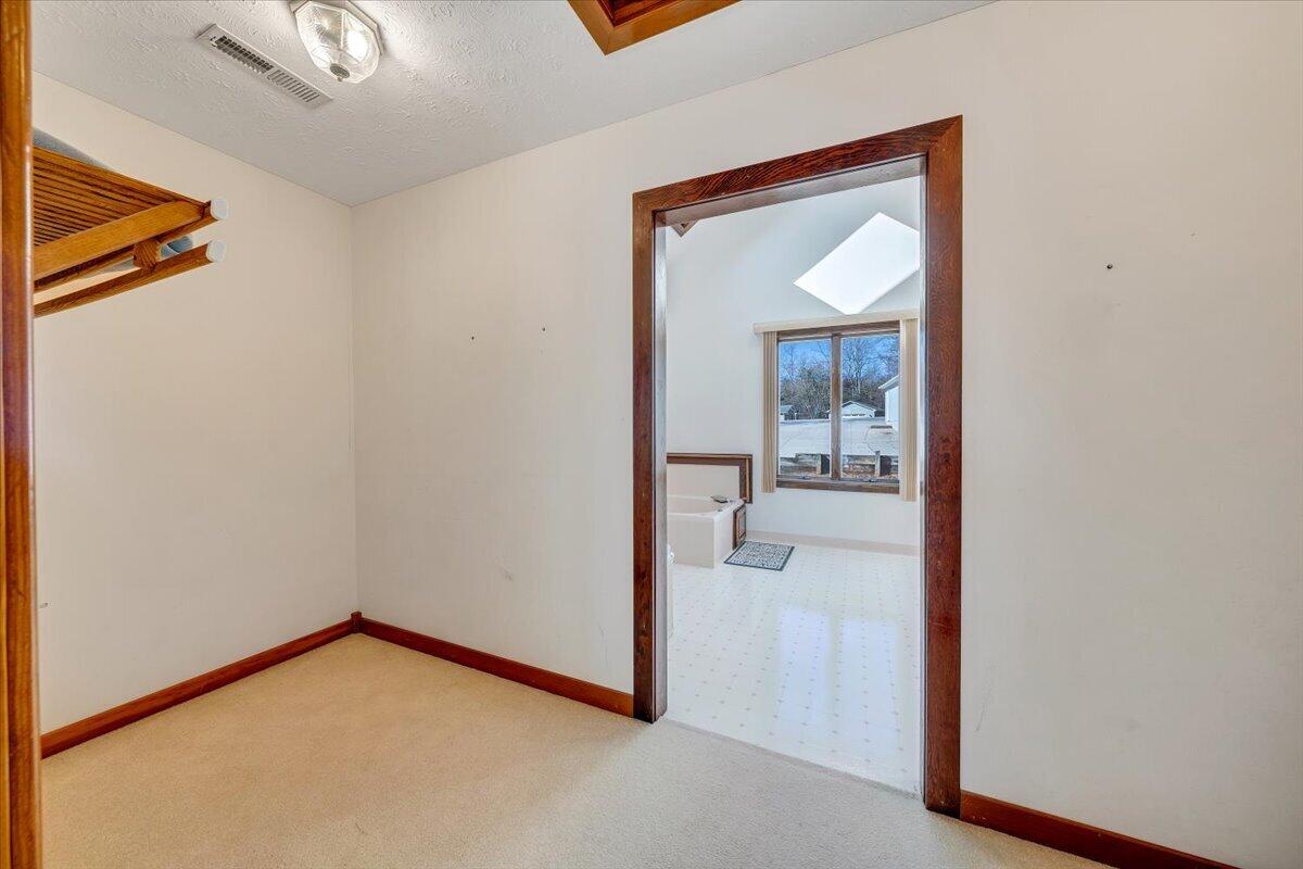 312 Spring Drive Huddleston, VA 24104 - Photo 28 of 103 021-MIB04192