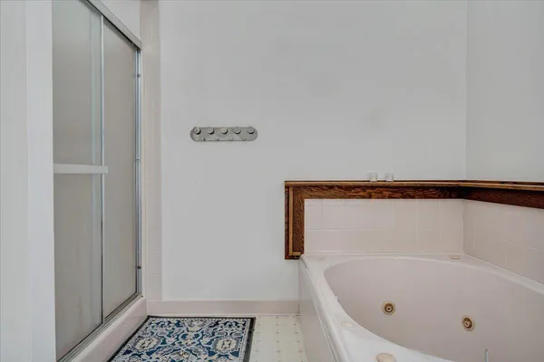 $1,500,000 | 312 Spring Drive, Huddleston, VA 24104