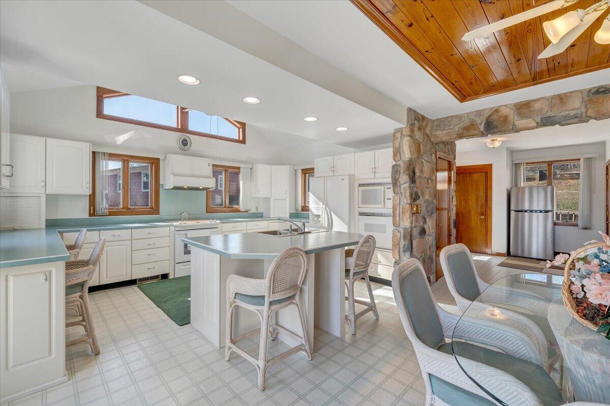 312 Spring Drive Huddleston, VA 24104 - Photo 46 of 103 051-MIB04288