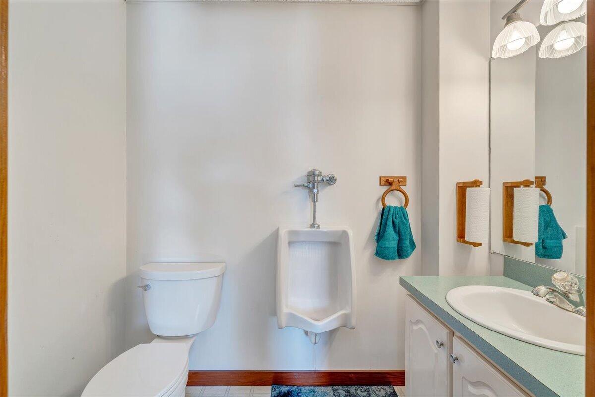 312 Spring Drive Huddleston, VA 24104 - Photo 54 of 103 060-MIB04318