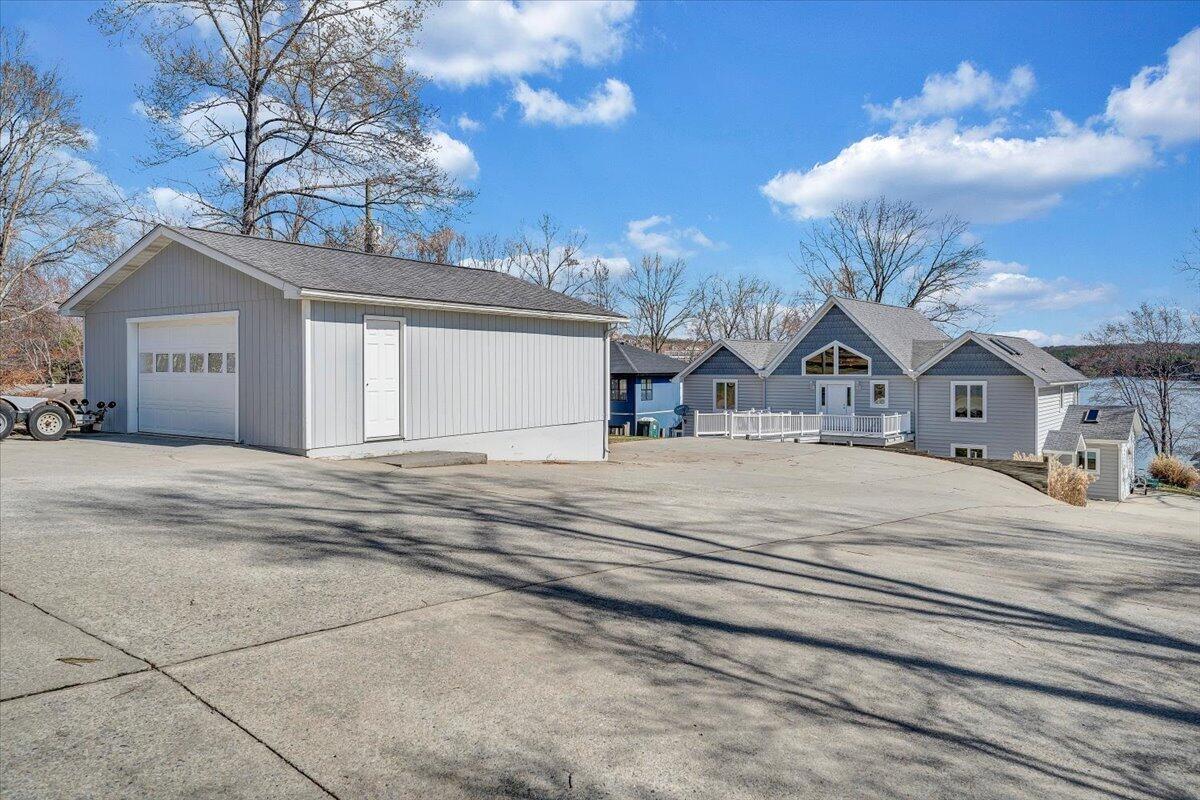 312 Spring Drive Huddleston, VA 24104 - Photo 71 of 103 082-MIB04405