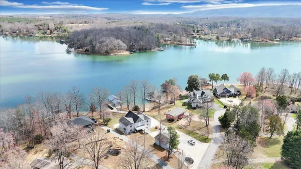 $1,500,000 | 312 Spring Drive, Huddleston, VA 24104