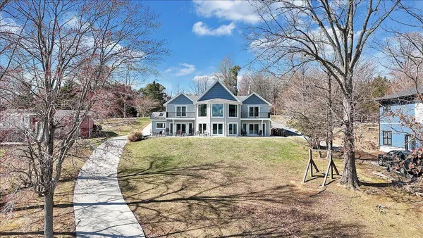 $1,500,000 | 312 Spring Drive, Huddleston, VA 24104