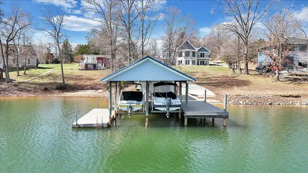 $1,500,000 | 312 Spring Drive, Huddleston, VA 24104