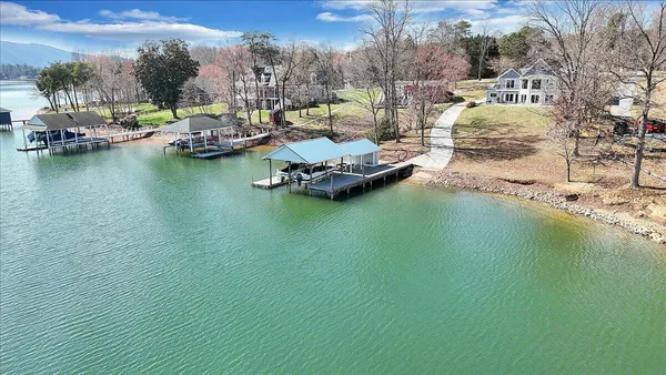 $1,500,000 | 312 Spring Drive, Huddleston, VA 24104