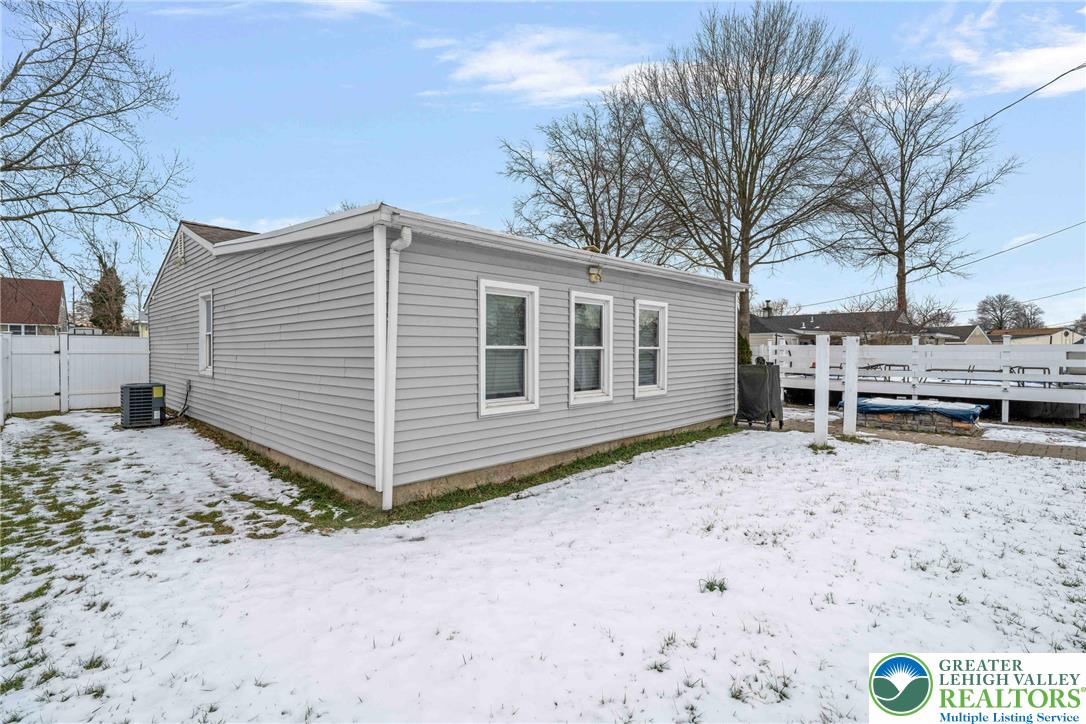 137 Idlewild Road Levittown, PA 19057 - Photo 33 of 36