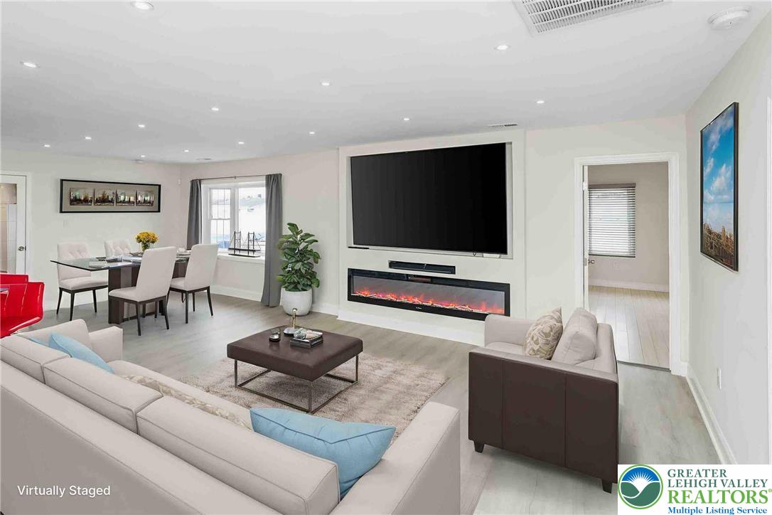 137 Idlewild Road Levittown, PA 19057 - Photo 9 of 36