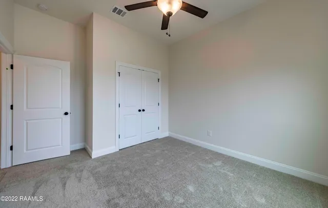 $2,400 | 311 Finnegan Way, Youngsville, LA 70592