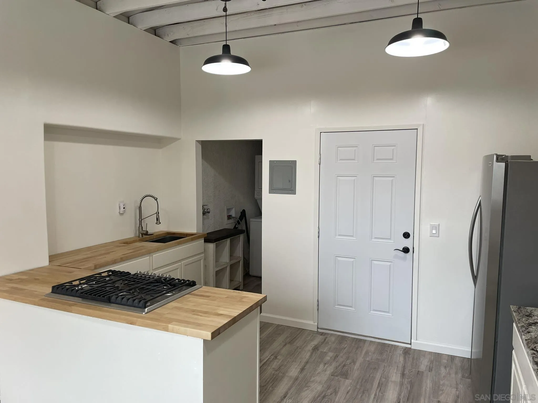 1255 Rhea Place, Unit A Vista, CA 92084 - Photo 7 of 12