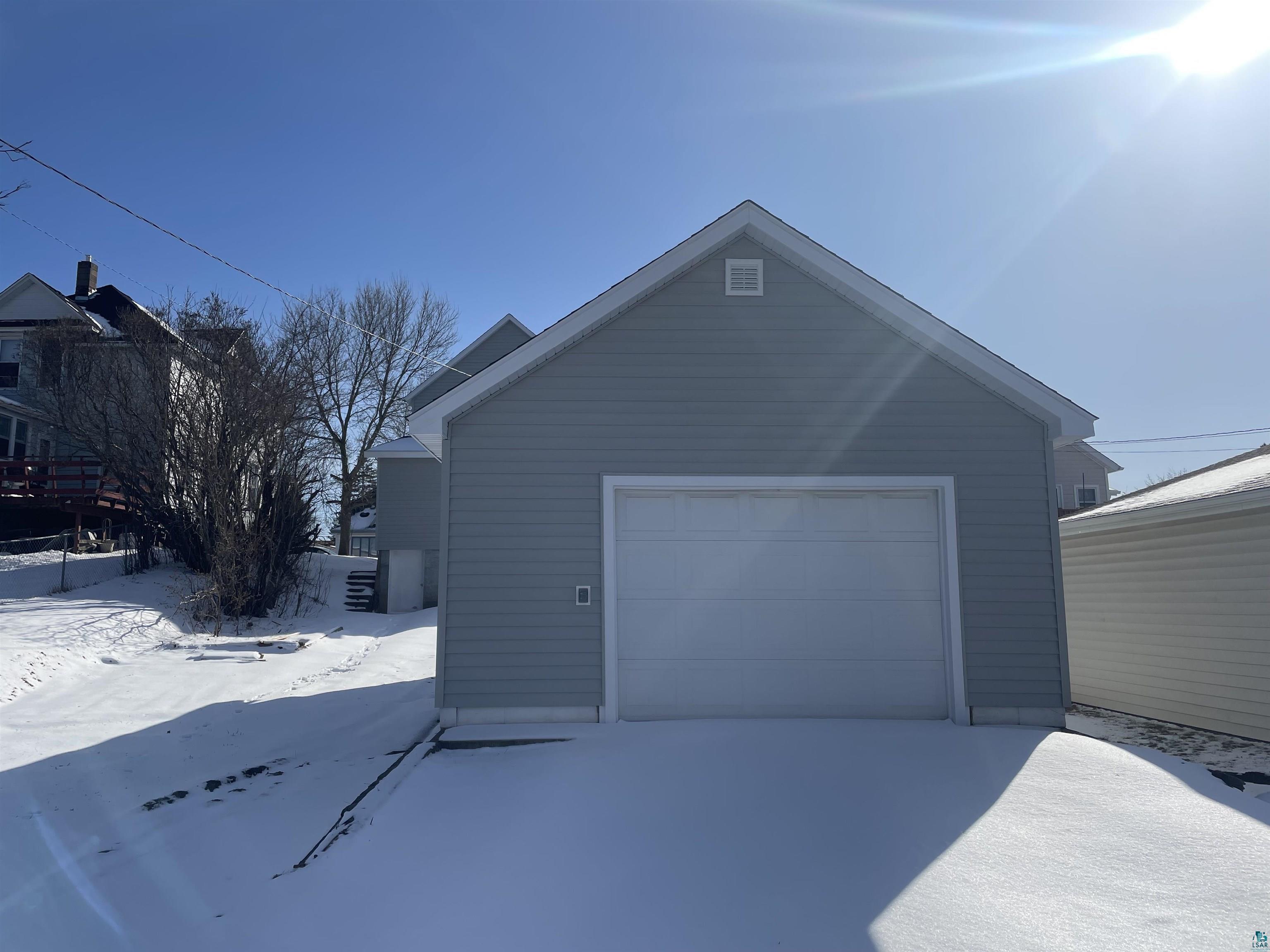 125 1st Street Proctor, MN 55810 - Photo 6 of 27