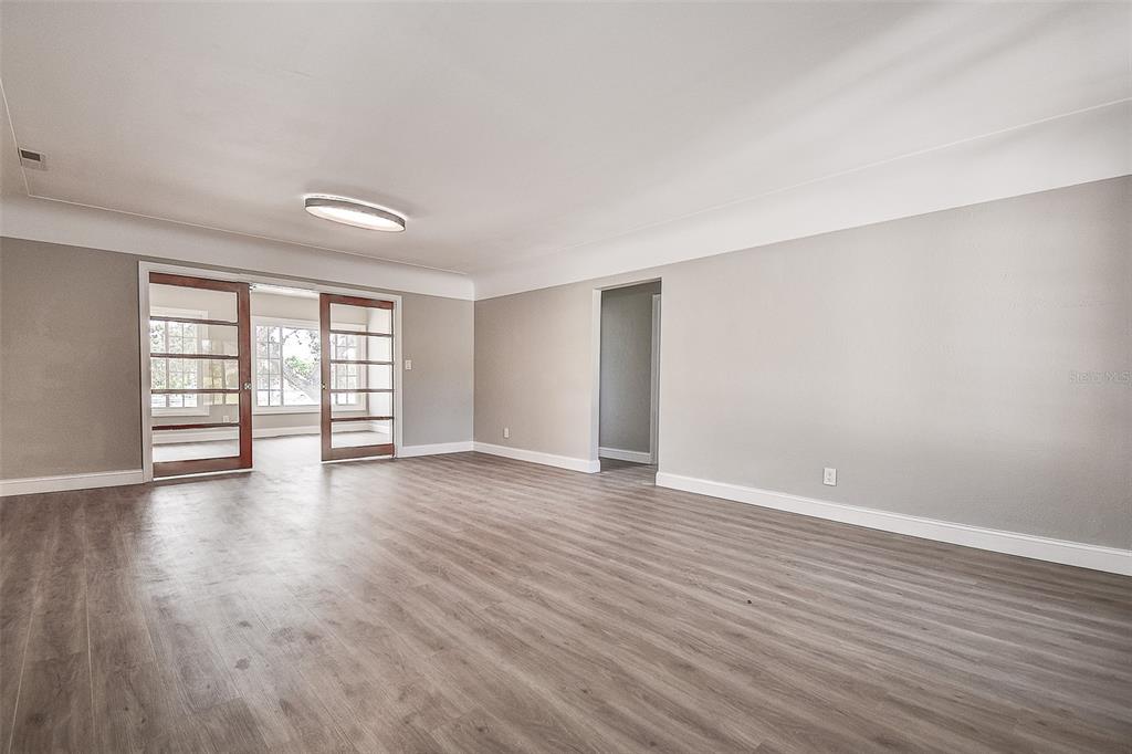 4841 Lazy Lane St. Petersburg, FL 33708 - Photo 8 of 45