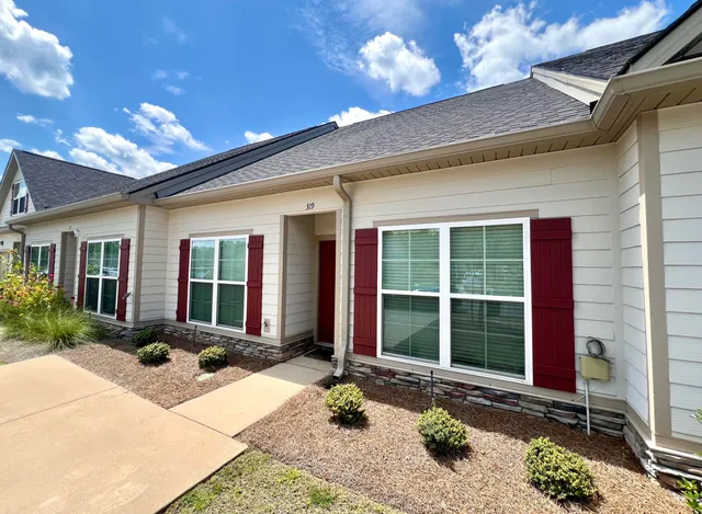 $217,900 | 319 Bordeaux Drive, Thomson, GA 30824