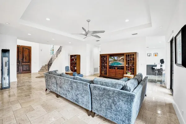 $3,975,000 | 2340 Northeast 47th Street, Lighthouse Point, FL 33064