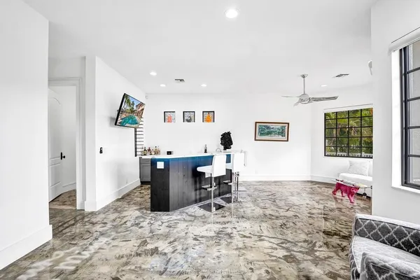 $3,975,000 | 2340 Northeast 47th Street, Lighthouse Point, FL 33064