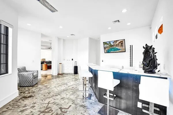 $3,975,000 | 2340 Northeast 47th Street, Lighthouse Point, FL 33064