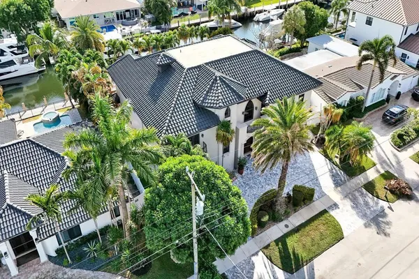 $3,975,000 | 2340 Northeast 47th Street, Lighthouse Point, FL 33064