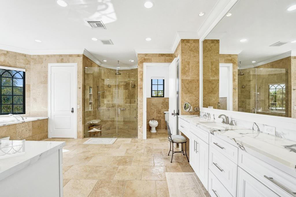 2340 Northeast 47th Street Lighthouse Point, FL 33064 - Photo 68 of 100 Photo 68