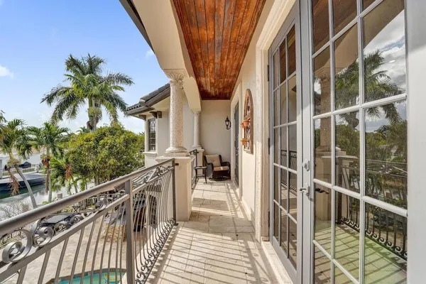 $3,975,000 | 2340 Northeast 47th Street, Lighthouse Point, FL 33064