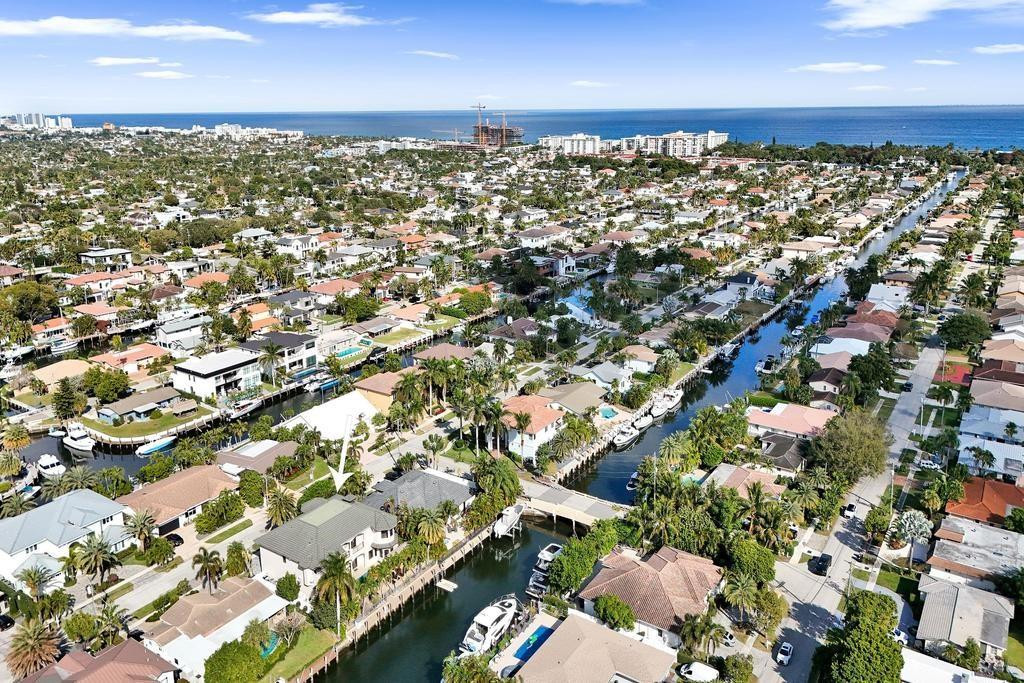 2340 Northeast 47th Street Lighthouse Point, FL 33064 - Photo 9 of 100 Photo 9