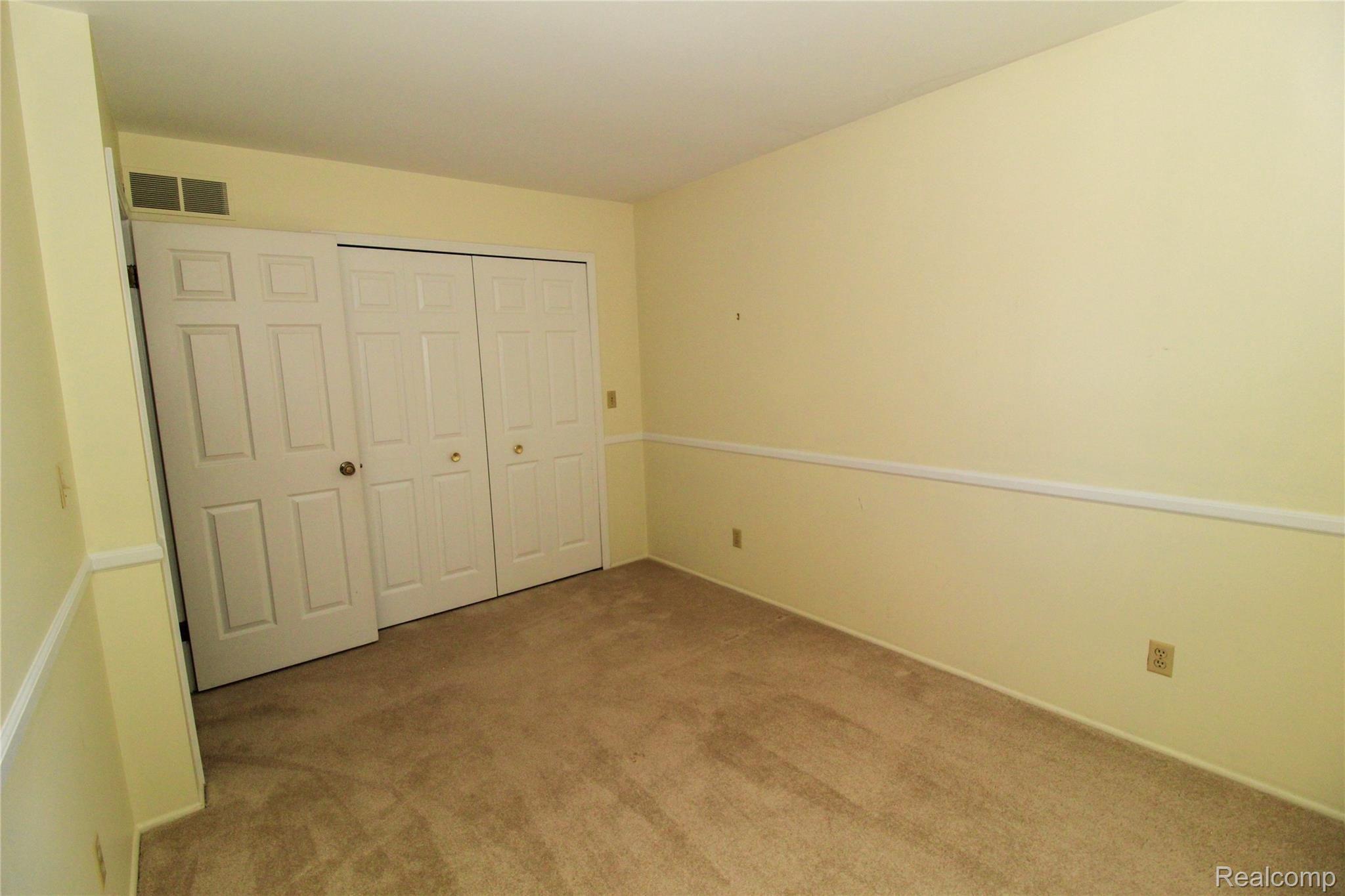 9032 East Bristol Road Davison, MI 48423 - Photo 19 of 62 Bedroom 3 (2).jpg