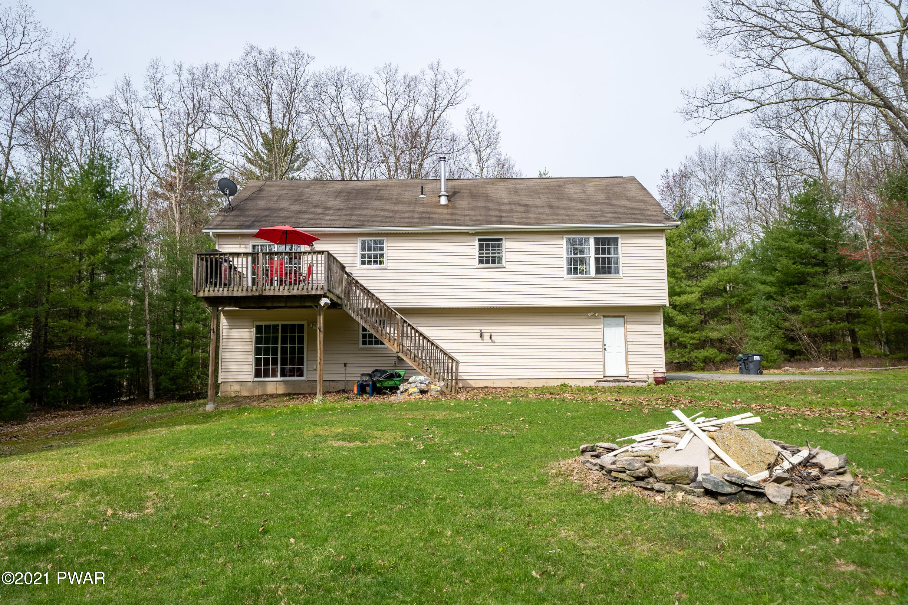 115 Foxtail Road Greeley, PA 18425 - Photo 37 of 37 DSC04359-HDR