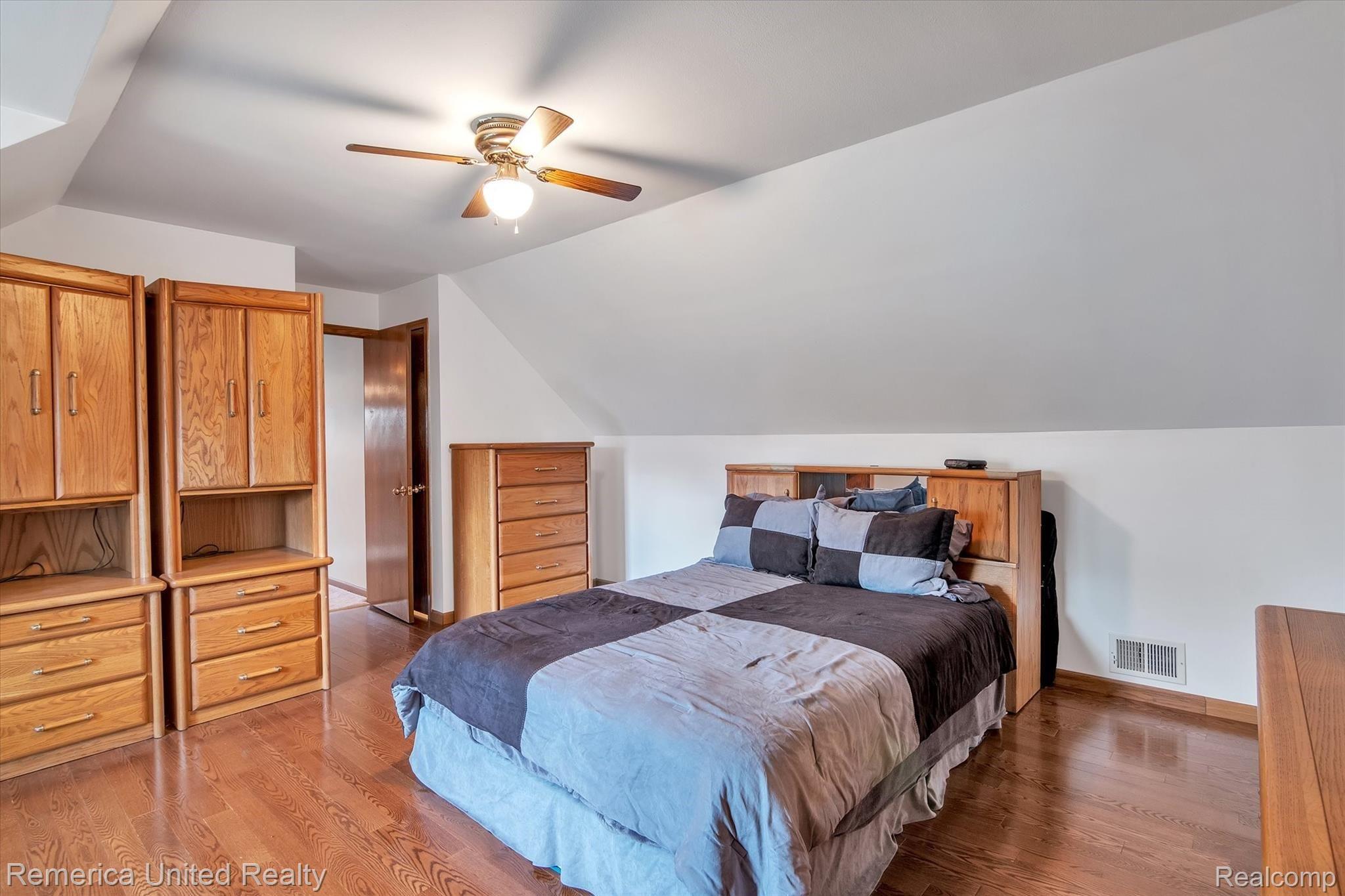 3814 Steinacker Road Howell, MI 48855 - Photo 25 of 68 20-3814-Steinacker-Rd-WindowStill-Real-Estate-Photography-20.jpg