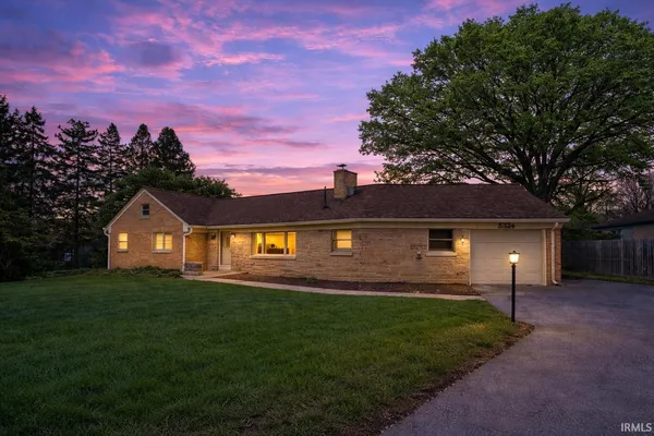 $269,900 | 5324 North Bend Drive, Fort Wayne, IN 46804