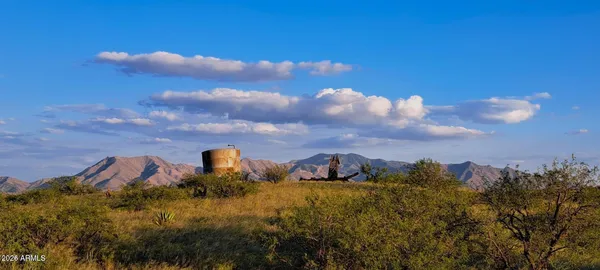 a view of a sky