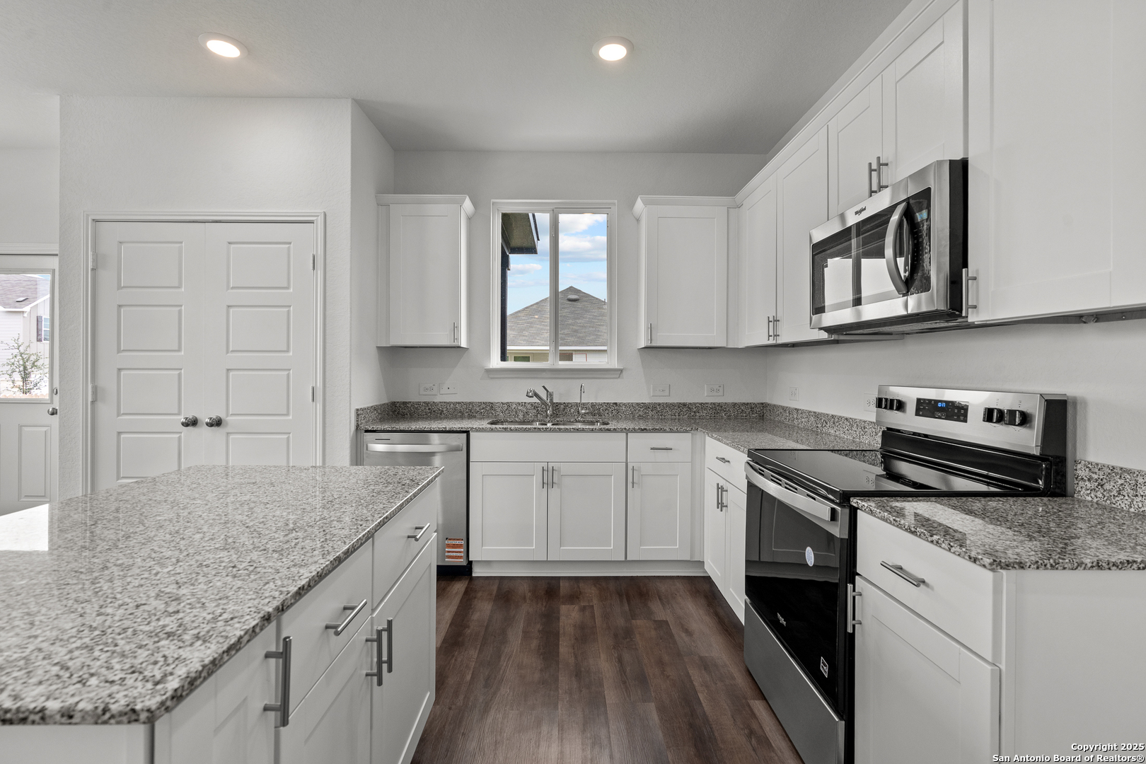 349 Wild Crk Road Seguin, TX 78155 - Photo 20 of 36