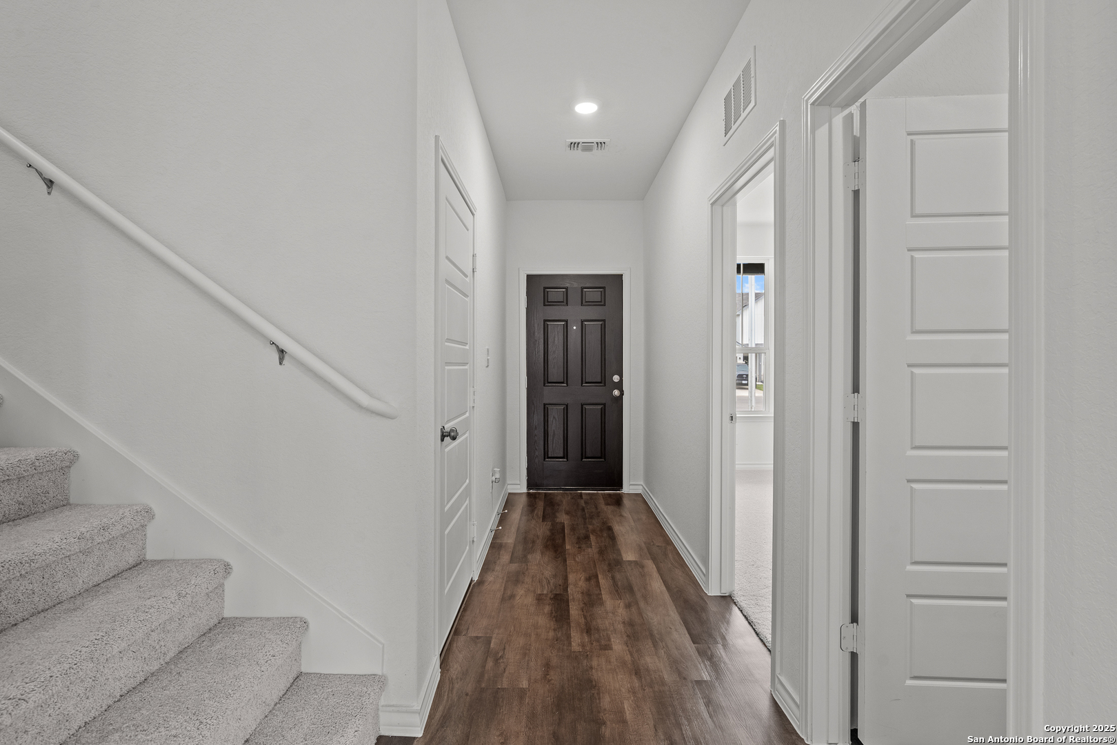 349 Wild Crk Road Seguin, TX 78155 - Photo 3 of 36