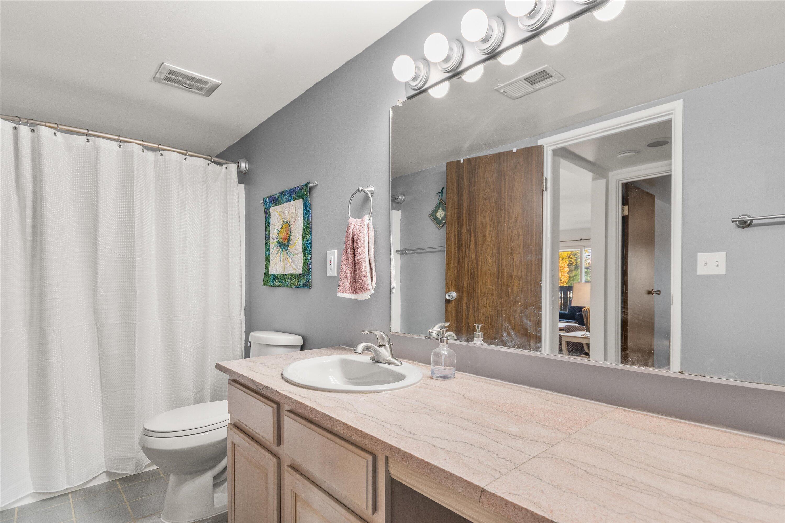 1235 South Maple Road, Unit 302 Ann Arbor, MI 48103 - Photo 28 of 35 28-28