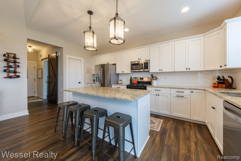 71598 Sarah Drive Romeo, MI 48065 - Photo 7 of 39 Gallery Image 7