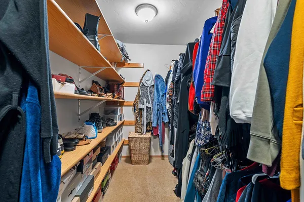 $620,000 | 515 Winding Waters Way, De Pere, WI 54115