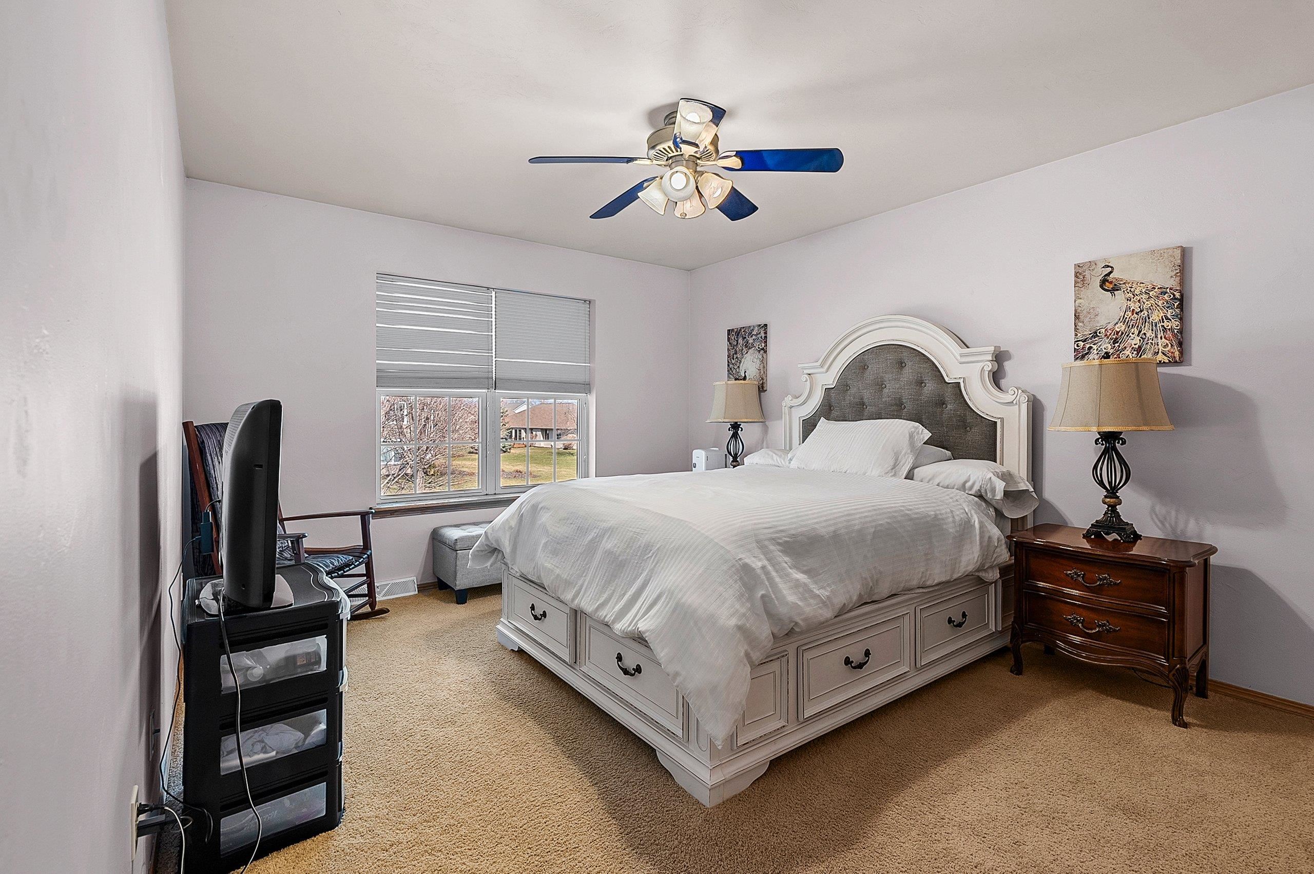 515 Winding Waters Way De Pere, WI 54115 - Photo 21 of 37