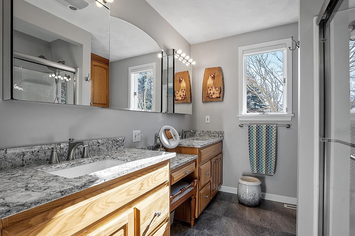 120 Range Road Windham, NH 03087 - Photo 23 of 40