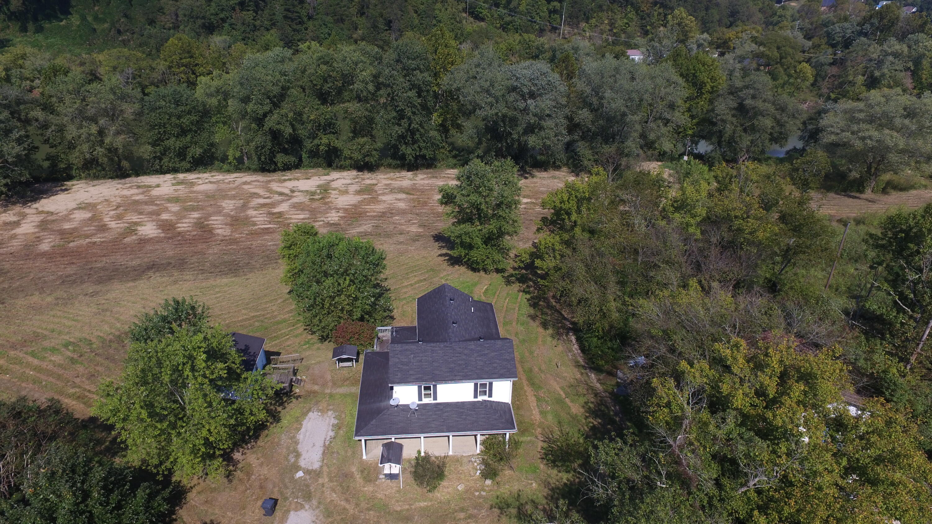 160 Proctor Bottom Road Beattyville, KY 41311 - Photo 40 of 50 DJI_0003 - Copy