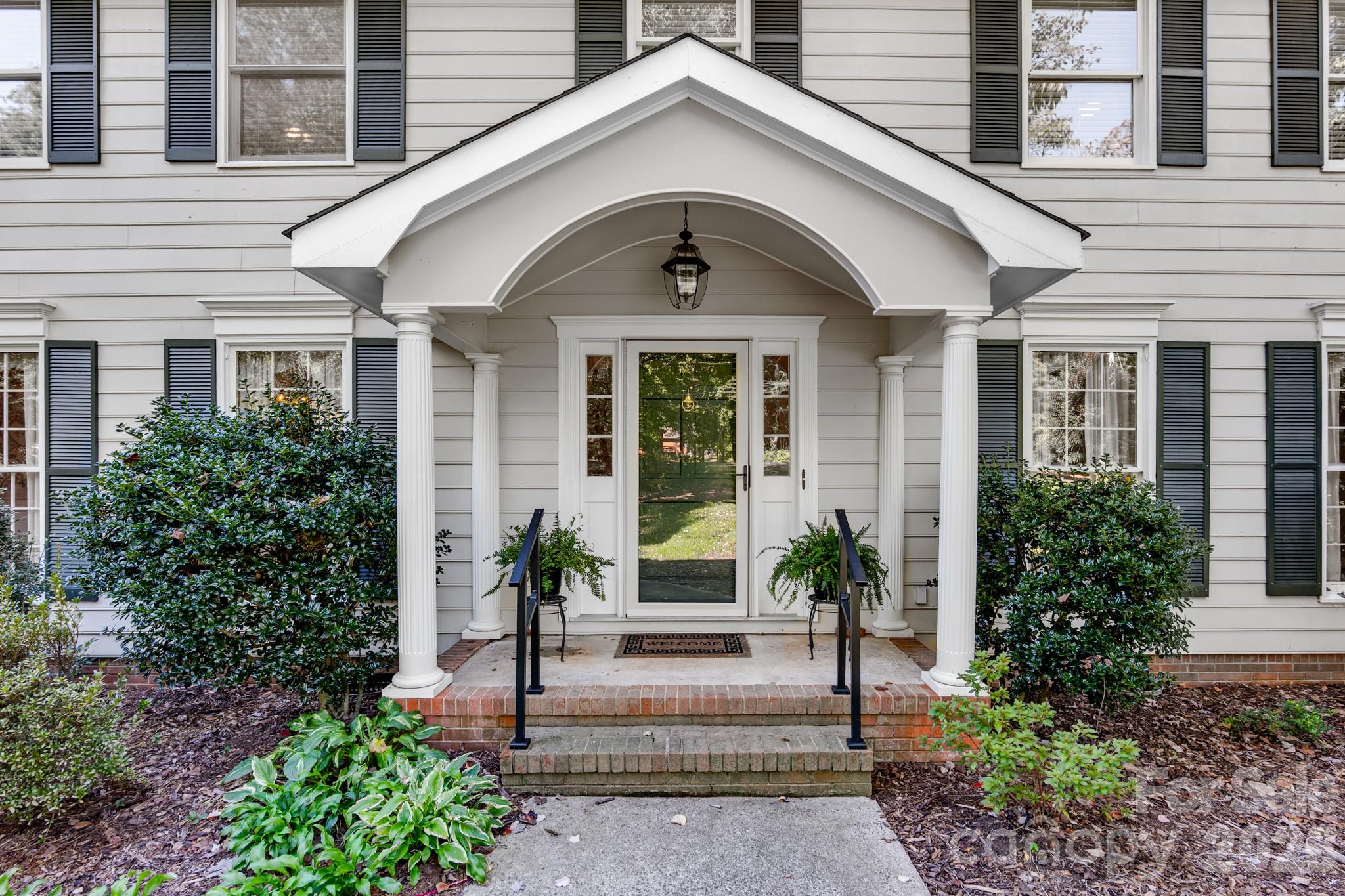 233 Nottingham Road Statesville, NC 28625 - Photo 2 of 36 Gallery Image 2