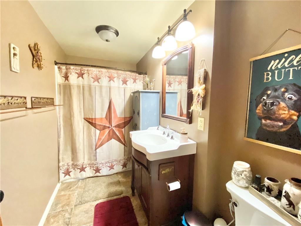 951 Old State Road New Castle, PA 16101 - Photo 20 of 25