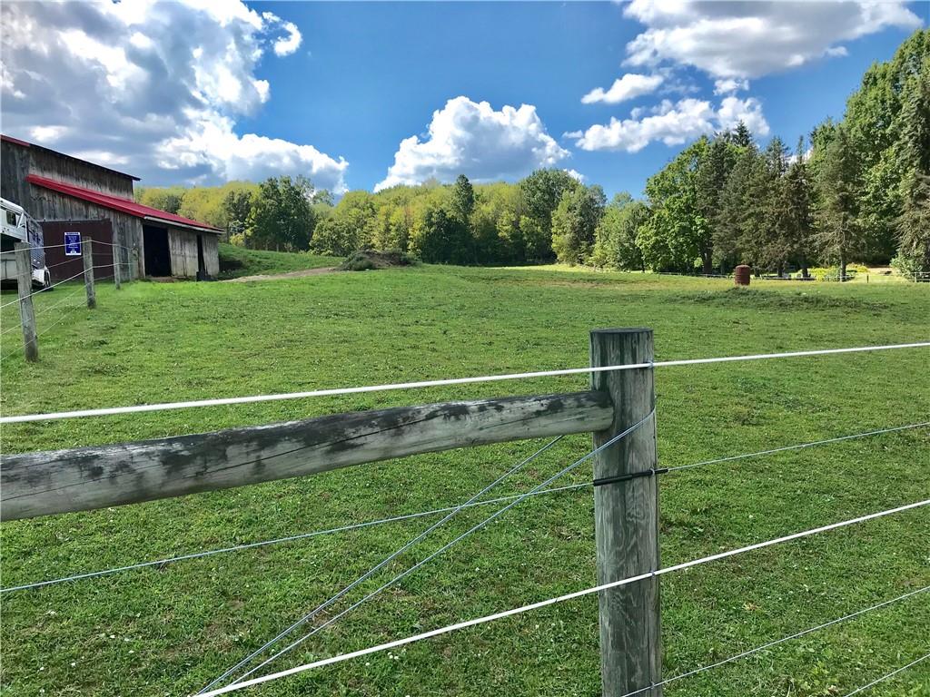 951 Old State Road New Castle, PA 16101 - Photo 10 of 25