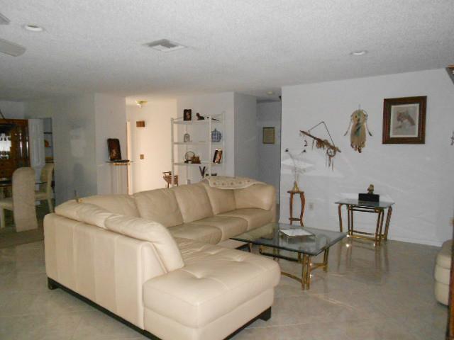 5650 Southeast Miles Grant Road Stuart, FL 34997 - Photo 3 of 19 Gallery Image 3