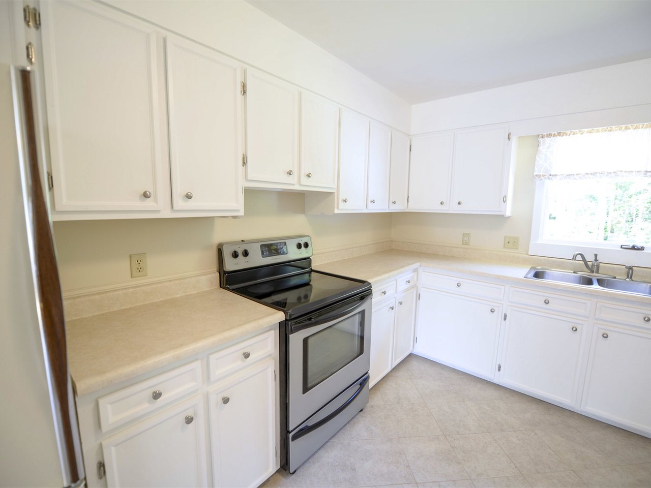 437 Nichols Road Fairfax, VT 05454 - Photo 14 of 36